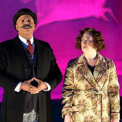 Video: First Look at MRS. CHRISTIE at Milwaukee Rep