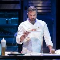 BWW Review: Raul Esparza and Krysta Rodriguez Clash in Theresa Rebeck's Art Vs…