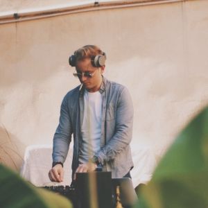 Tiam Wills Releases New Single 'Destiny'