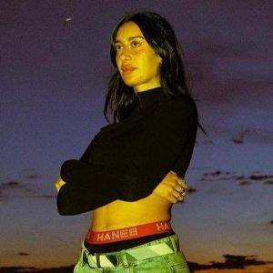 Julia Wolf Releases New Track 'Wishbone'