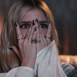 Video: Njomza Introduces Her 'Love Again' Method With New Music Video