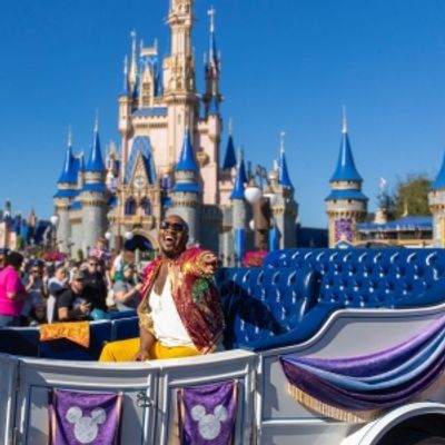 Video: ALADDIN's Michael James Scott Kicks Off Black History Month at Disney World