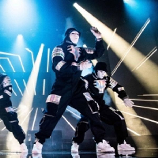 Shows Return To Las Vegas: All Motown, Aussie Heat, BurlesQ And More Are Now On Stage Photo