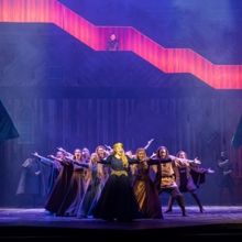 LOS PILARES DE LA TIERRA llega a Bilbao durante la Semana Grande