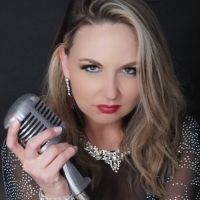 Billboard Charting Blues Artist Justine Blazer Releases New Single 'Girl Singing The…