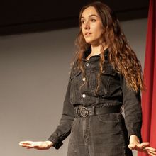 Mari Crawford's One-Woman Show BIPOLAR BADASS is Coming to SoHo Playhouse