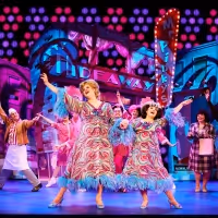 Review: HAIRSPRAY is a Joyous Welcome to the '60s at the MARCUS CENTER