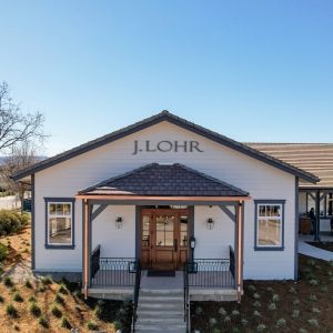 J. LOHR-Delightful White Wines to Welcome the Spring Season Ahead