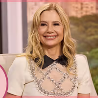 Video: Mira Sorvino on Making Her Broadway Debut in CHICAGO Video