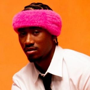 Dylan Sinclair Drops 'Fly Girl' Alt-R&B Single