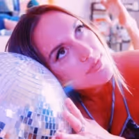 Lilly Winwood Shares New Single 'Keep It Spinning'
