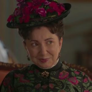 Video: Watch THE GILDED AGE Season Two Teaser Ahead of October Premiere With Donna…