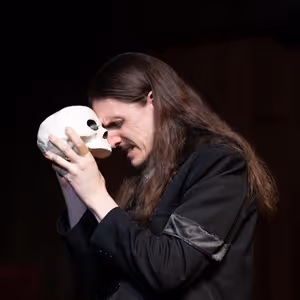 Review: HAMLET at Guild Hall Players At St James Episcopal Church