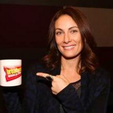 Wake Up With BWW 11/8: TINA Reviews, Opening Night Red Carpet, and More!