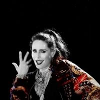 Within Temptation Share Video for New Single 'Entertain You'