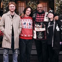 Christian McBride Performs With Billie Eilish On SATURDAY NIGHT LIVE