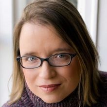 Theaters Throughout The Greater Philadelphia Region To Dim Lights In Honor Of Carrie 