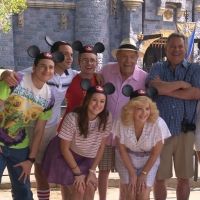 VIDEO: THE GOLDBERGS Go to Disneyland in This Behind-The-Scenes Clip from the Season… Video