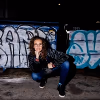 Comedian Beth Stelling To Return To The Den Theatre in March
