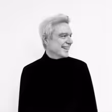 Tony Winner David Byrne Sets New Album and World Tour 'Who Is The Sky?'