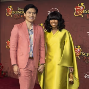 Photos: Brandy, Joshua Colley & More Hit the Red Carpet for DESCENDANTS: THE RISE OF…