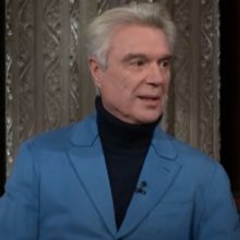 VIDEO: David Byrne Teaches Stephen Colbert Dance Moves on THE LATE SHOW