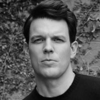 Jake Lacy and Alison Brie Join Peacock's APPLES NEVER FALL