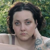 Shannen Moser Releases New Album 'The Sun Still Seems To Move'