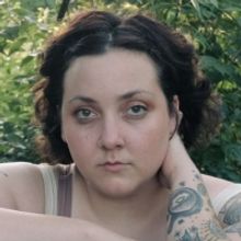 Shannen Moser Releases New Album 'The Sun Still Seems To Move'