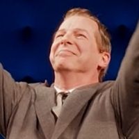 Video: Go Inside the GOOD NIGHT, OSCAR Opening Night Curtain Call! Video