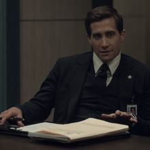 Video: Watch Jake Gyllenhaal in First Trailer for Apple TV+ Series PRESUMED INNOCENT