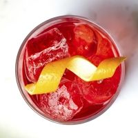 BEEFEATER LONDON DRY GIN for a Valentine's Day Negroni