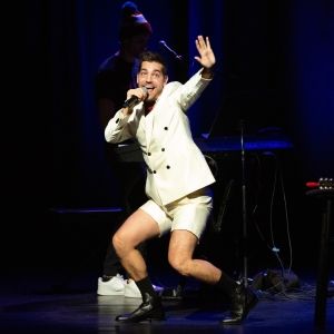 Review: MATT ROGERS: HAVE YOU HEARD OF CHRISTMAS? ALBUM TOUR at The Fitzgerald Theater