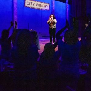 Review: Online Viral Sensations Robyn Schall & Will Burkart Knock It Out With Jokes & Stories At City Winery