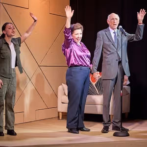 Review: NOVEMBER 4 at Voices Festival Productions