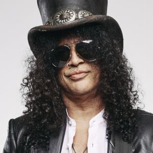 Slash Sets World Tour Dates With Myles Kennedy and The Conspirators