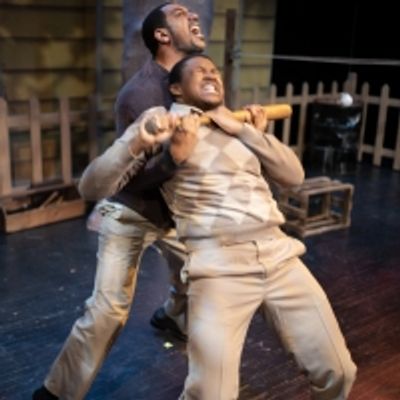 BWW Review: Sports Seasons and Generations Clash in Brand New Sheriff's FENCES