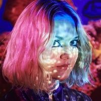 Kate Davis Announces New Album 'Fish Bowl'