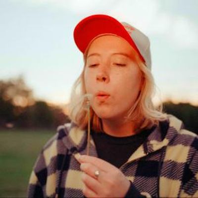 Savanna Ruth Shares "EVERYTHING WE MADE" Single and Video