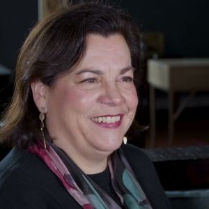 Video: Director Tracy Brigden On Bringing DIAL M FOR MURDER to the Guthrie