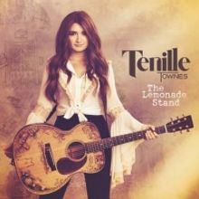 Tenille Townes Wins Two ACM Awards