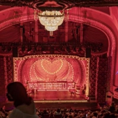 VIDEO: Watch As MOULIN ROUGE! on Tour Loads In at The Orpheum in Minneapolis