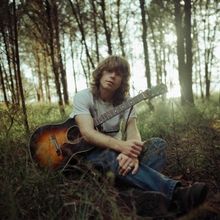 Jesse Welles Shares 'Under The Powerlines 2026' Tour Dates