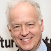 BWW Interview: Tony Winner Reed Birney Talks Acting, Truth, & HOME BEFORE DARK; See…