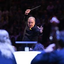 Review: BBC PROMS: PROM 46: HOLST'S THE PLANETS, Royal Albert Hall