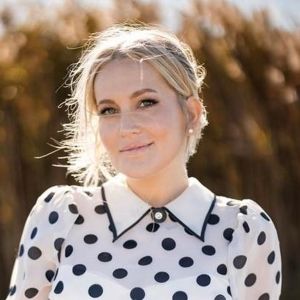 Broadway Actress Lora Lee Gayer to Return to Bay Street Theater to Teach a Camp and…