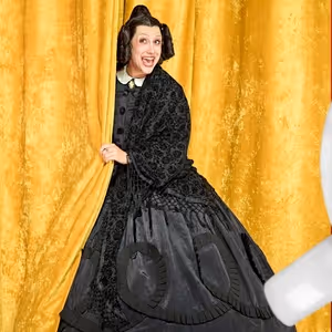 Wake Up With BroadwayWorld December 15, 2025- OPERATION MINCEMEAT Extends For a…
