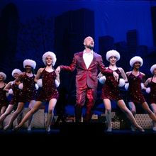 Review: A VERY BROADWAY CHRISTMAS at Van Wezel