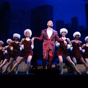 Review: A VERY BROADWAY CHRISTMAS at Van Wezel