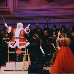 Review: The New York Pops' MERRY AND BRIGHT ft. Jessica Vosk at Carnegie Hall Is a…